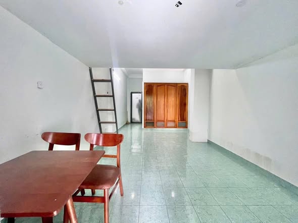 Cho thuê nhà trọ, phòng trọ 563 Đường Lũy Bán Bích