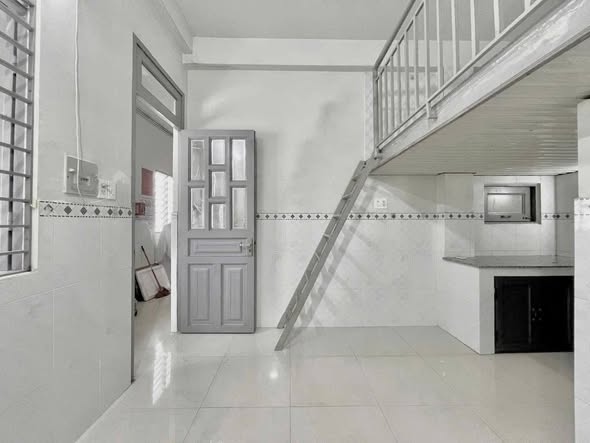 Cho thuê nhà trọ, phòng trọ 989 Đường Lũy Bán Bích