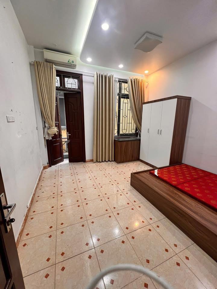 Cho thuê nhà trọ, phòng trọ Ngõ 106 Đường Trần Duy Hưng