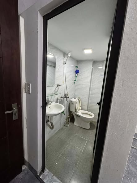 Cho thuê nhà trọ, phòng trọ Ngõ 147 Phố Triều Khúc