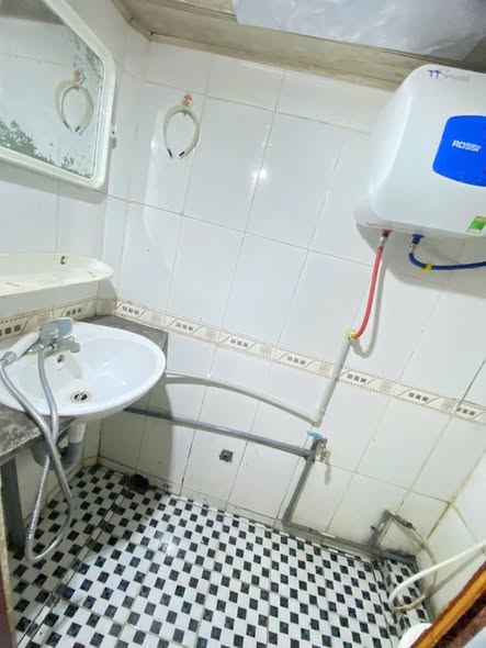 Cho thuê nhà trọ, phòng trọ ngõ 376 ngách 1 đường Bưởi