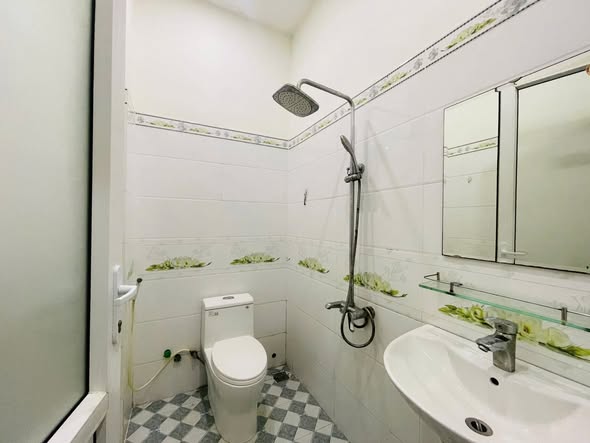 Cho thuê nhà trọ, phòng trọ Trần Quốc Vượng