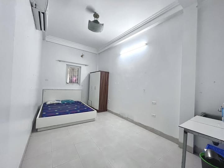 Cho thuê nhà trọ, phòng trọ 225 Đường Lạc Long Quân