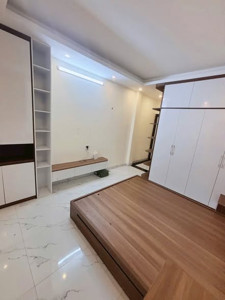 Cho thuê nhà trọ, phòng trọ Ngõ 174 Đường Tam Trinh