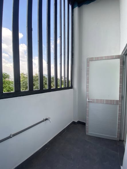 Cho thuê nhà trọ, phòng trọ Đường Phan Văn Hớn