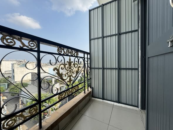 Cho thuê nhà trọ, phòng trọ Đường Lê Trọng Tấn