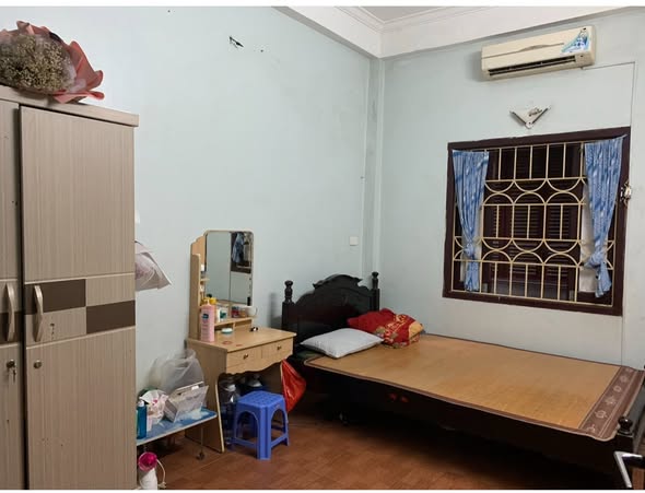 Cho thuê nhà trọ, phòng trọ Ngõ 146 Phố Vương Thừa Vũ