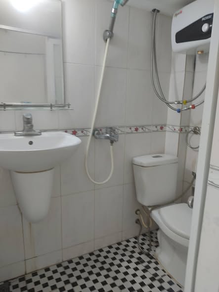 Cho thuê nhà trọ, phòng trọ 381 Phố Bạch Mai